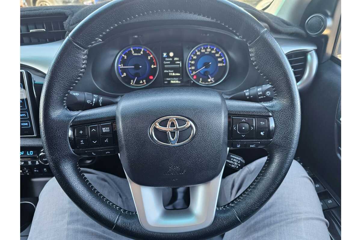 2019 Toyota HiLux SR5 GUN126R