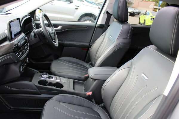 2020 Ford Escape Vignale ZH 2020.75MY