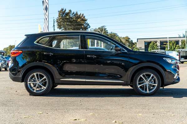 2022 MG HS Vibe SAS23