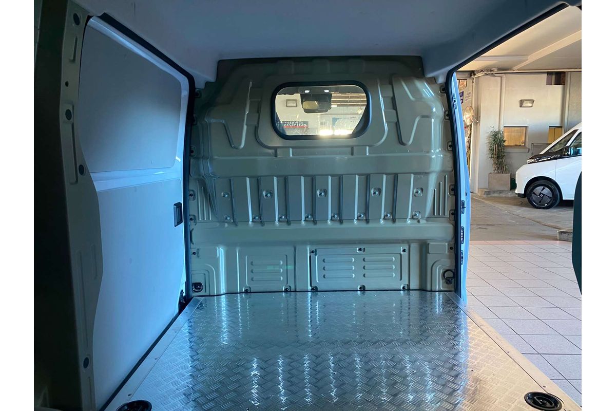 V7E Van 5m, FWD, 66kWh