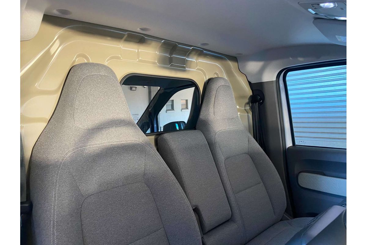 V7E Van 5m, FWD, 66kWh