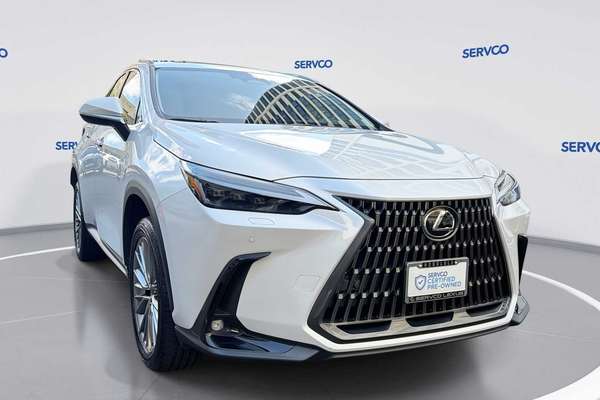 2025 Lexus NX Hybrid