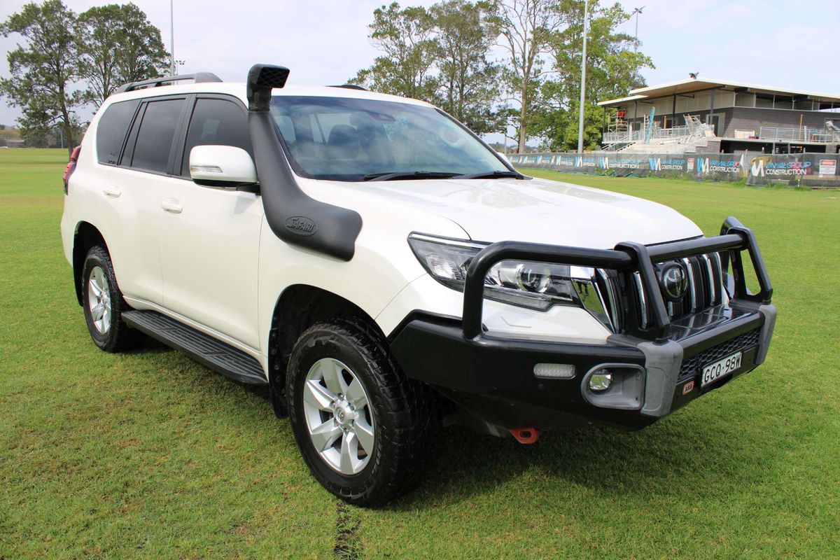 Prado GXL 2.8L T Diesel Automatic Wagon 4277430 005