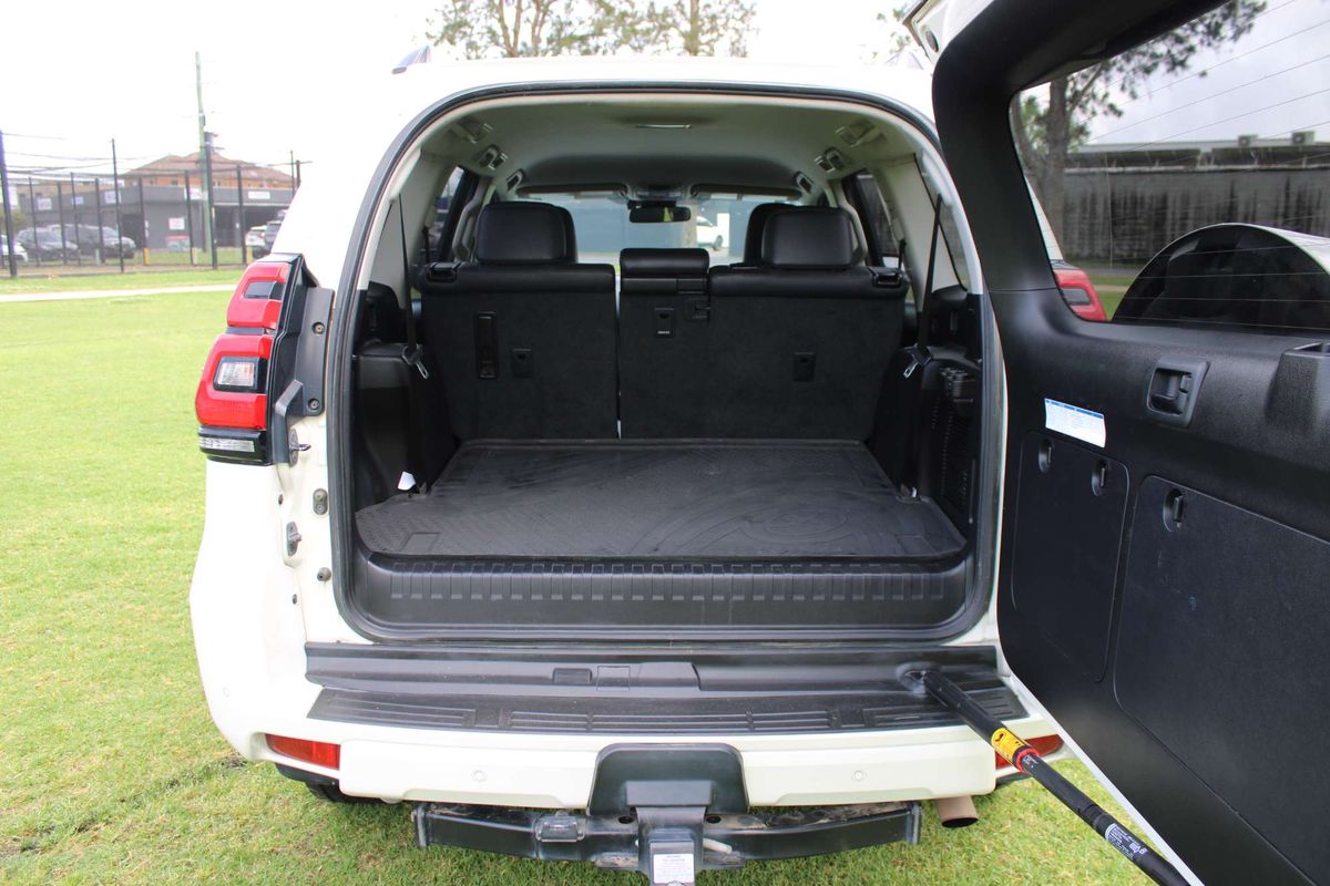 Prado GXL 2.8L T Diesel Automatic Wagon 4277430 005