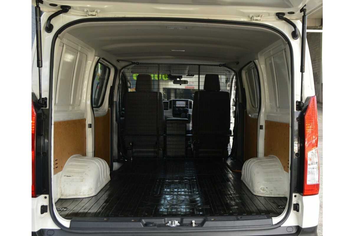 2020 Toyota HiAce LWB GDH300R
