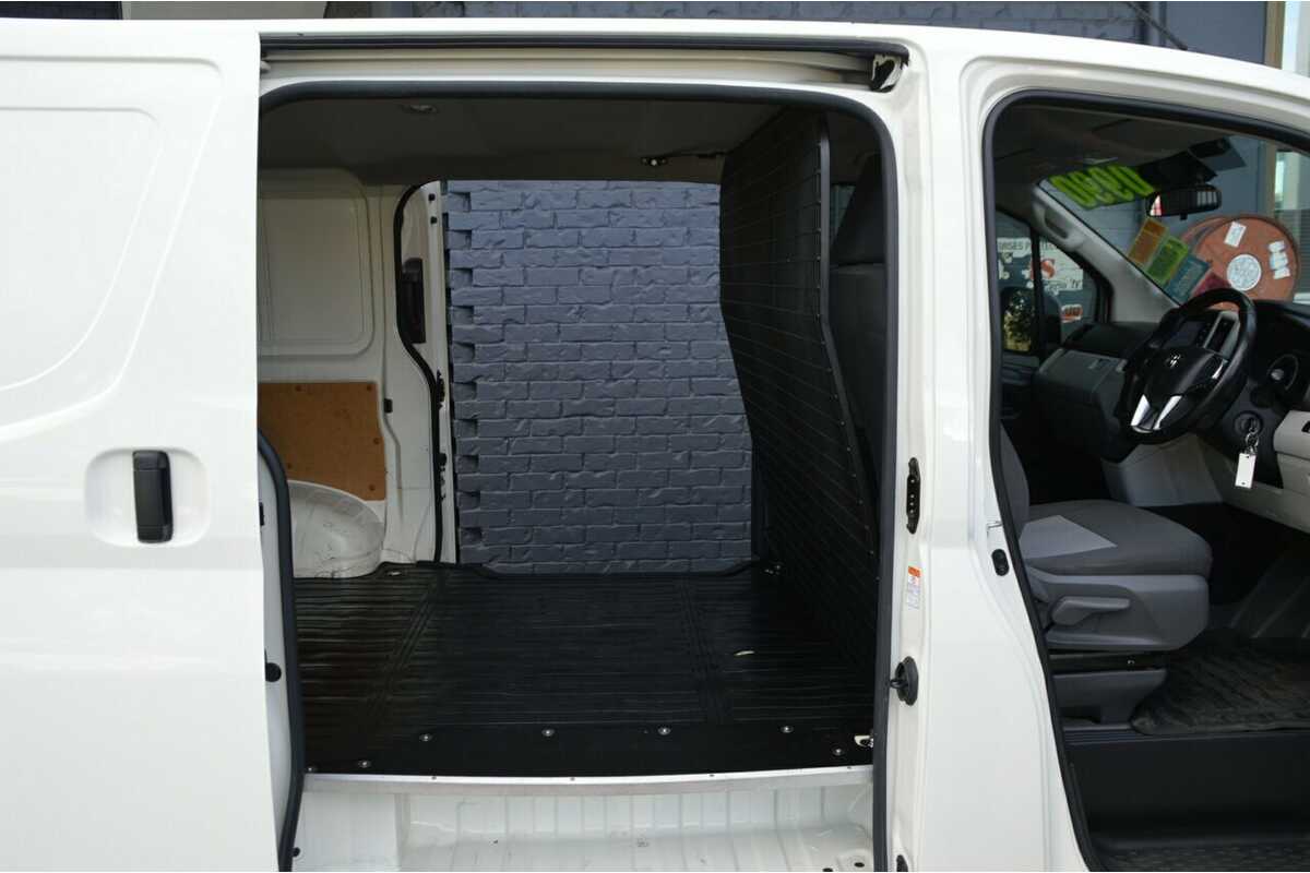 2020 Toyota HiAce LWB GDH300R
