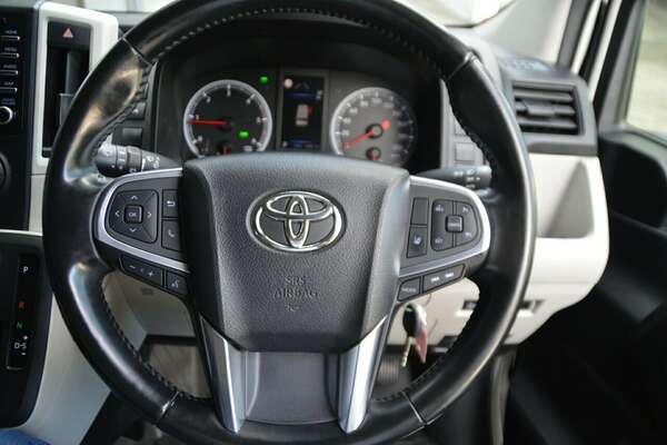 2020 Toyota HiAce LWB GDH300R