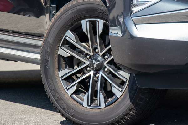 2020 Mitsubishi Pajero Sport GLS QF