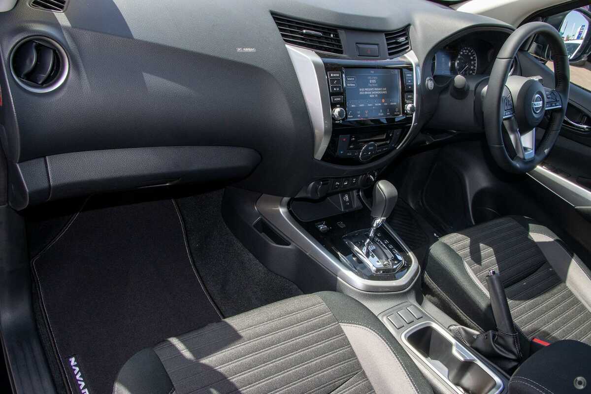 2023 Nissan Navara ST-X D23