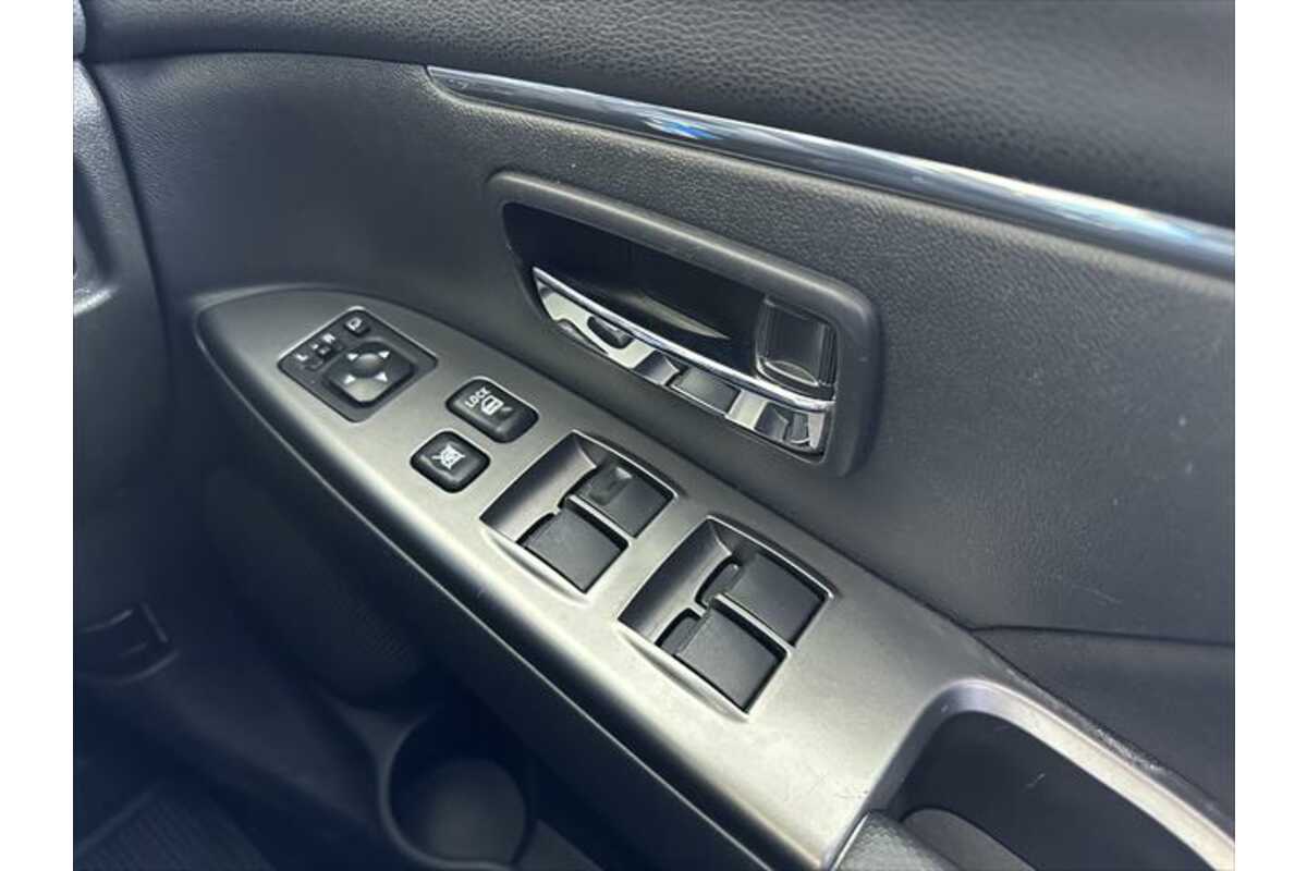 2017 Mitsubishi ASX XLS 2WD XC