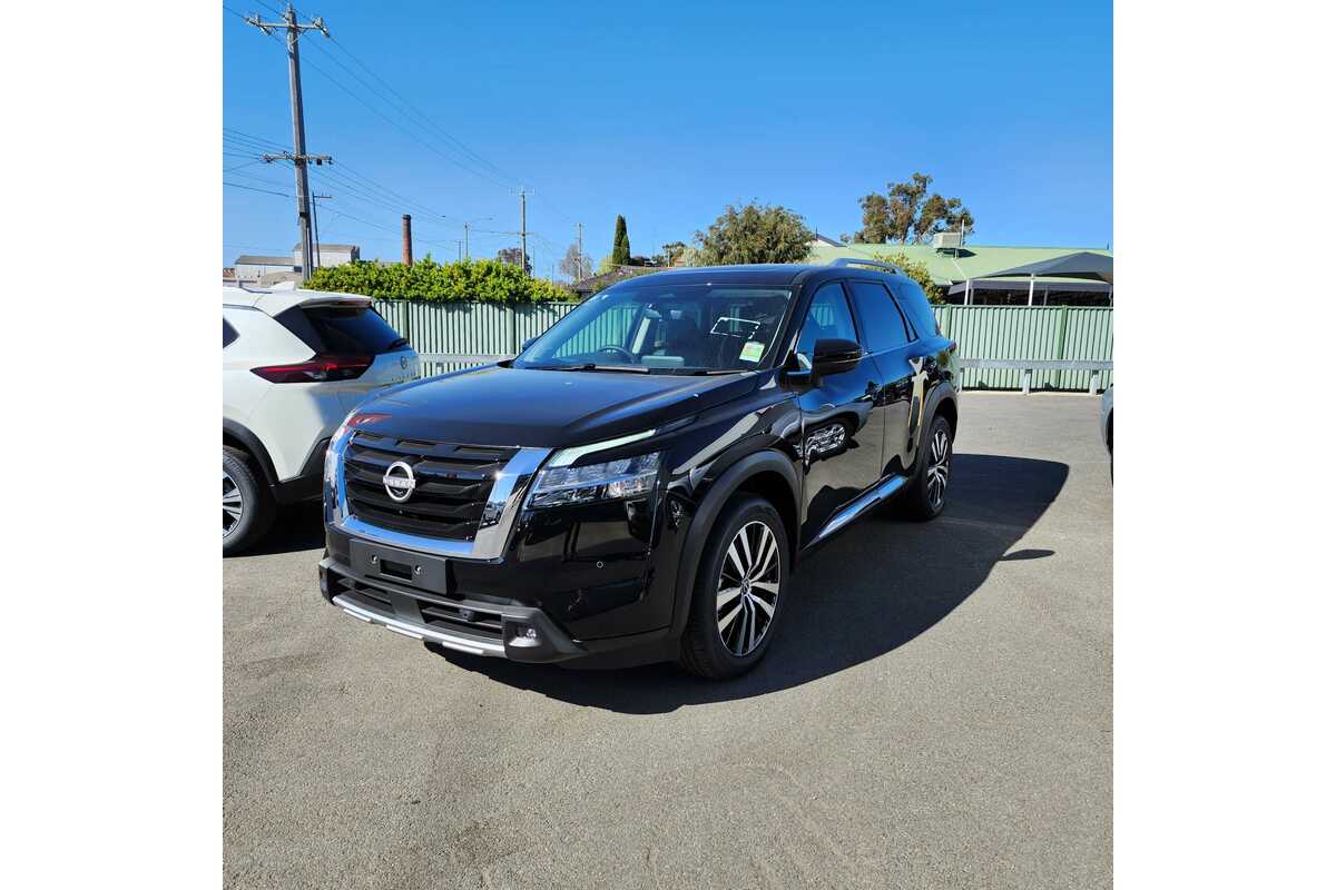 2023 Nissan Pathfinder Ti-L R53