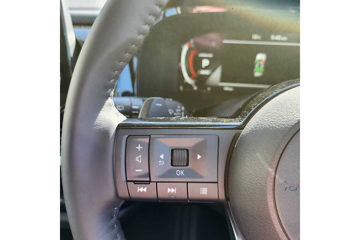 2023 Nissan Pathfinder Ti-L R53