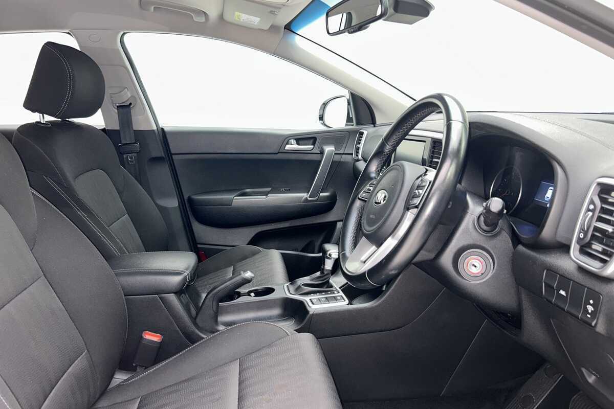 2020 Kia Sportage S QL