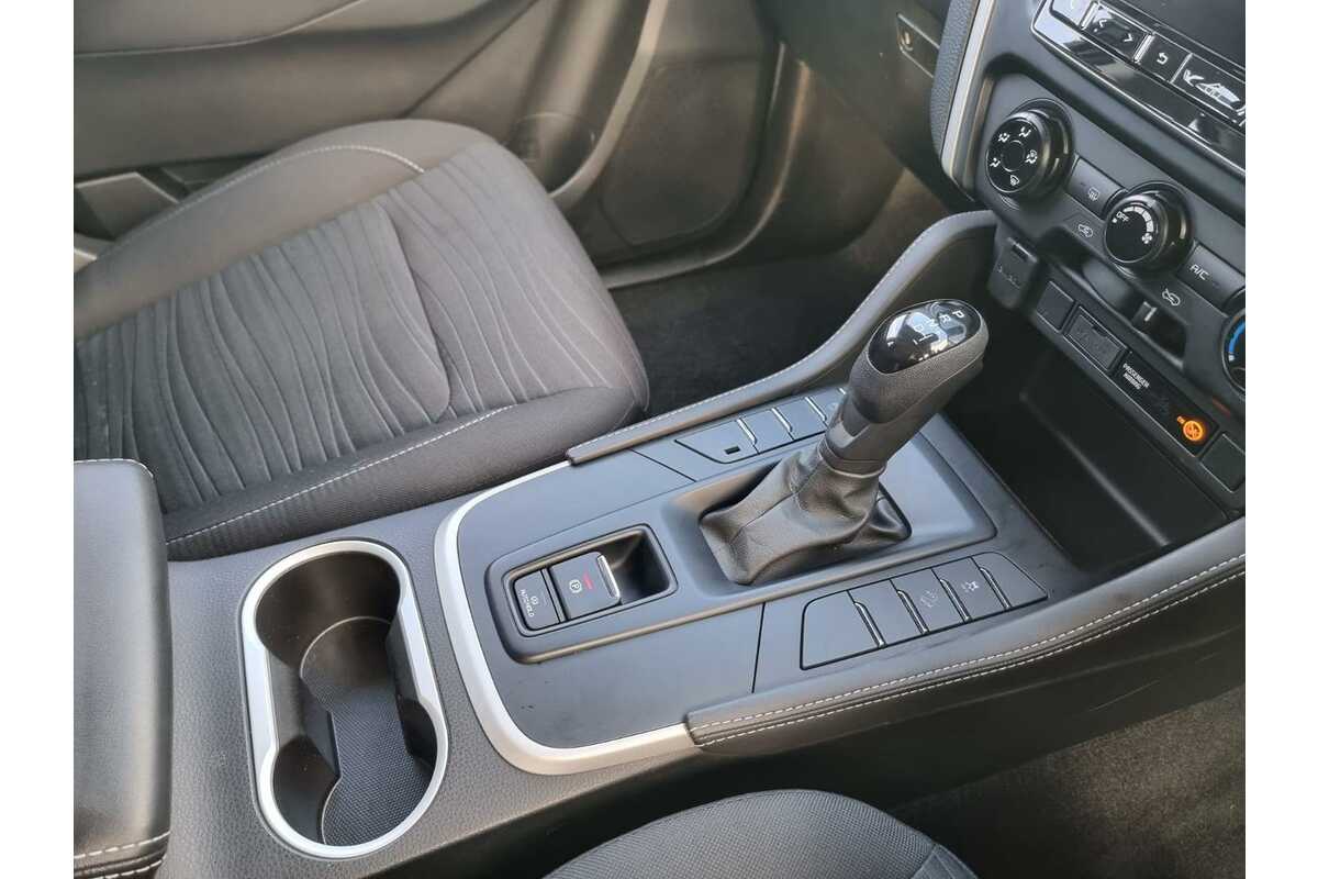 2022 Isuzu MU-X LS-M