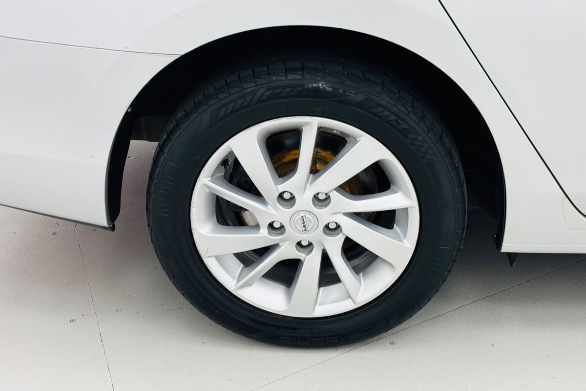 2013 NISSAN PULSAR ST  4D SEDAN 4CYL