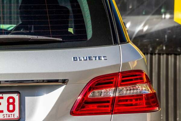 2012 Mercedes Benz M-Class ML250 BlueTEC W166