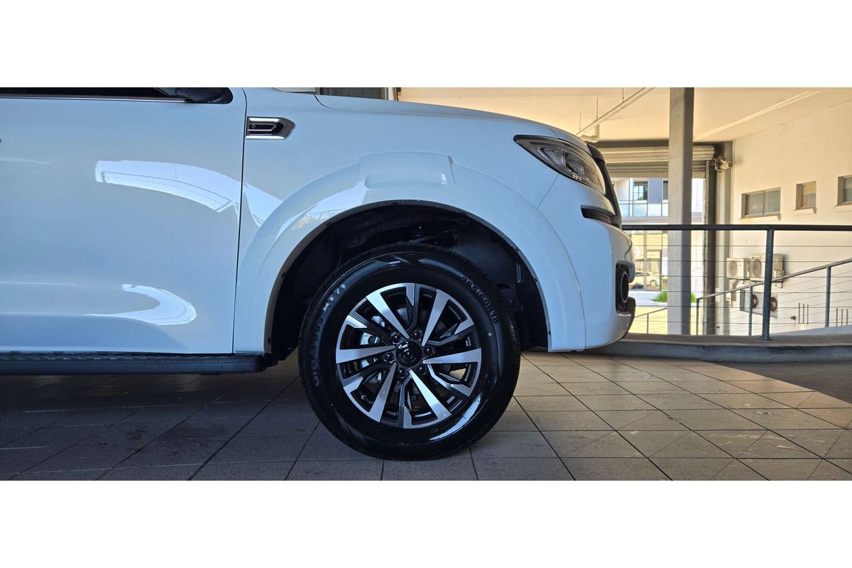 2.4T Cannon Luxury 4x4