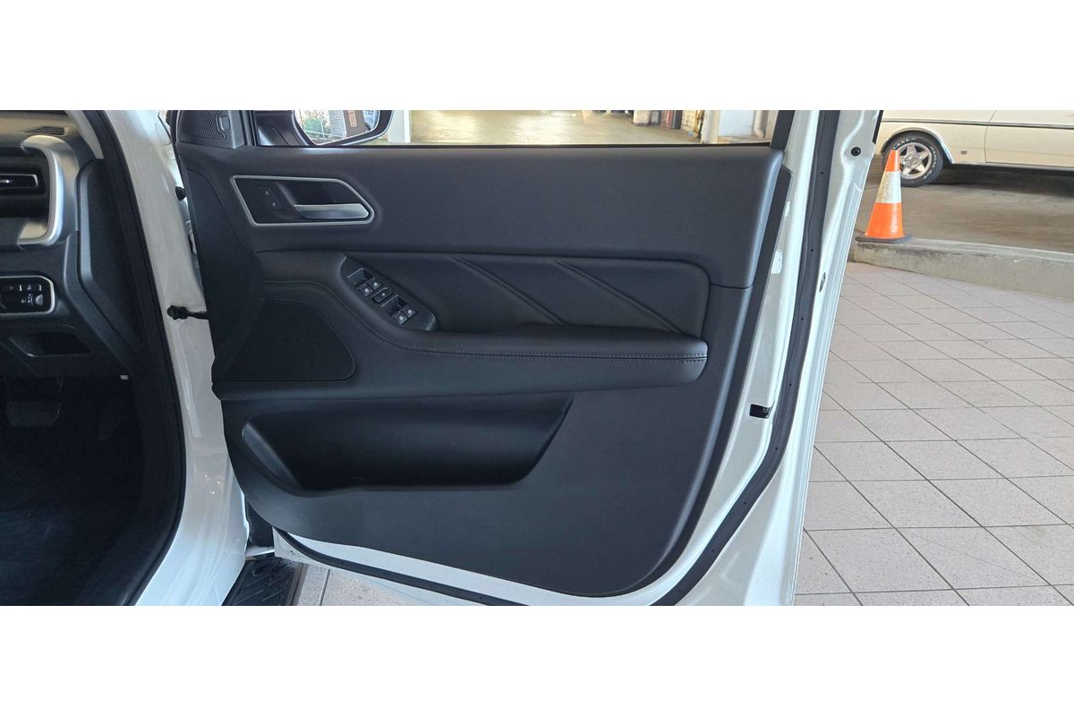 2.4T Cannon Luxury 4x4