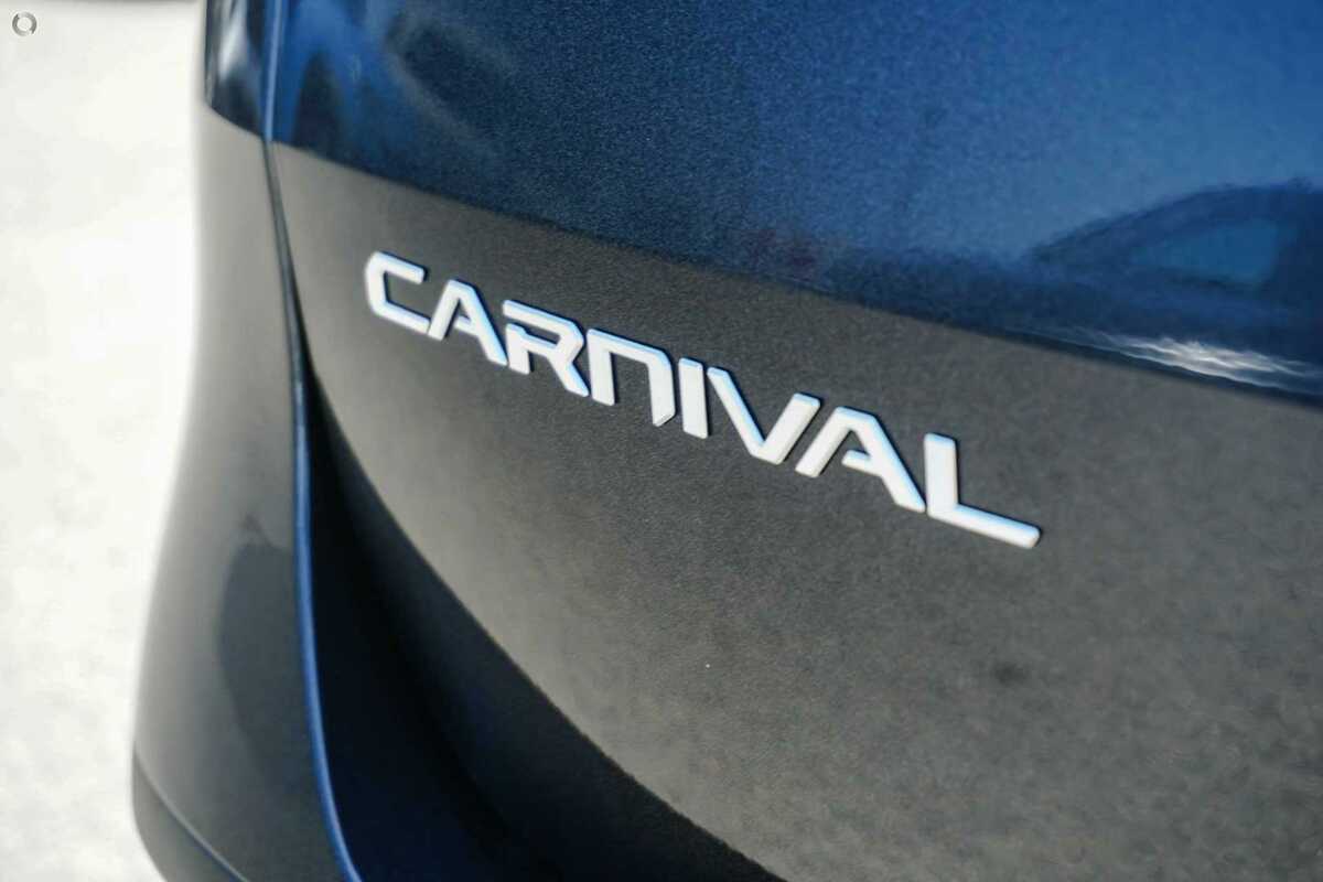 2023 Kia Carnival S KA4