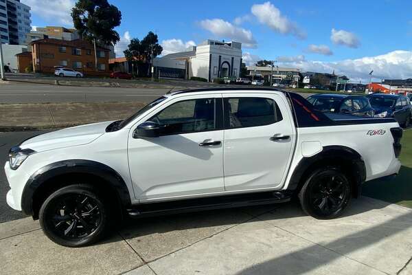 2024 Isuzu D-MAX X-TERRAIN 4X4