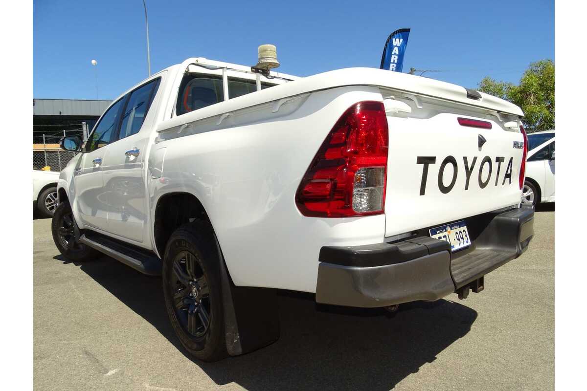 2016 Toyota Hilux SR GUN126R