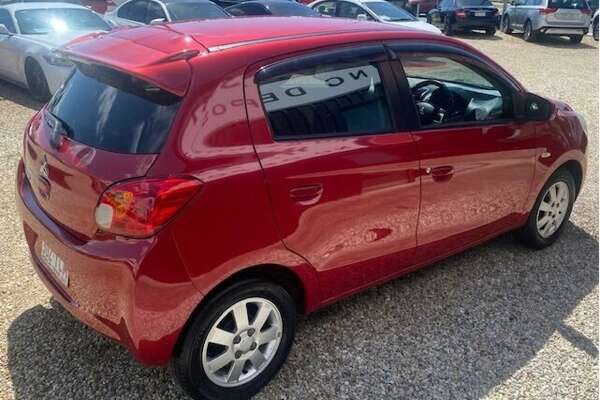 2014 Mitsubishi Mirage ES LA