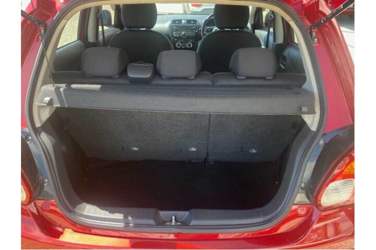2014 Mitsubishi Mirage ES LA