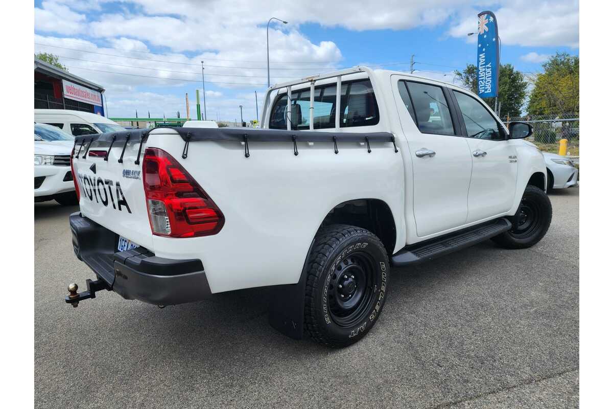 2016 Toyota Hilux SR GUN126R