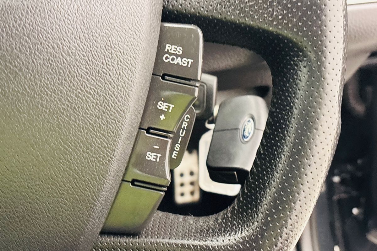 2013 Ford FALCON XR6 6 SP MANUAL UTILITY 6CYL
