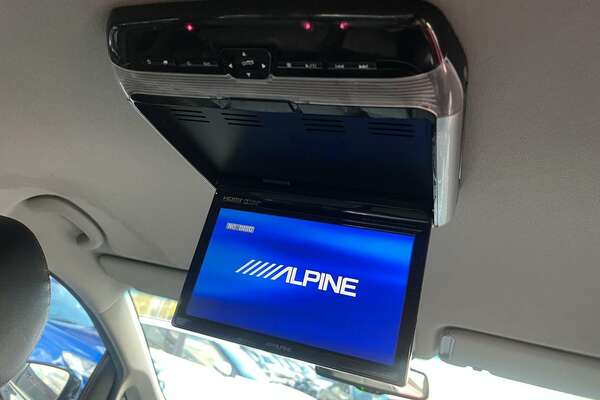 2018 Kia Carnival Platinum YP