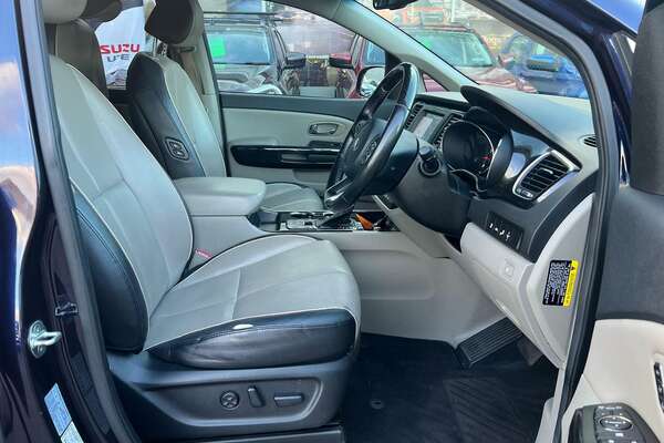 2018 Kia Carnival Platinum YP