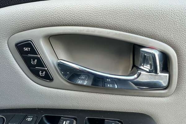 2018 Kia Carnival Platinum YP