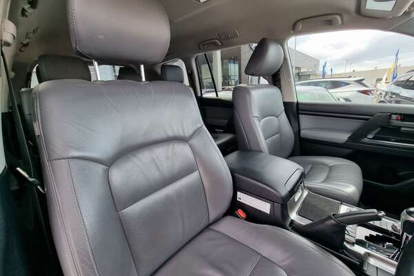 2020 Toyota Landcruiser GXL VDJ200R