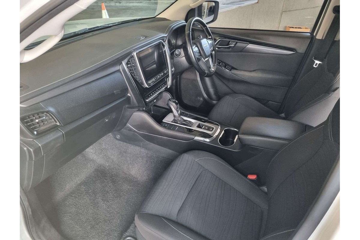 MU-X RJ MY21 LS-U (4x2) 3.0L DT4 TURBO CDI 6 SP AUTO SEQ SPORTS MODE 4D WAGON