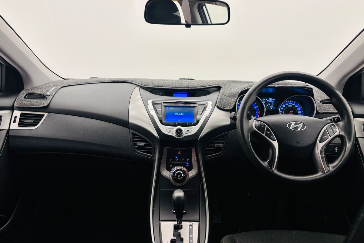 2012 HYUNDAI ELANTRA ACTIVE 6 SP AUTOMATIC 4D SEDAN 4CYL