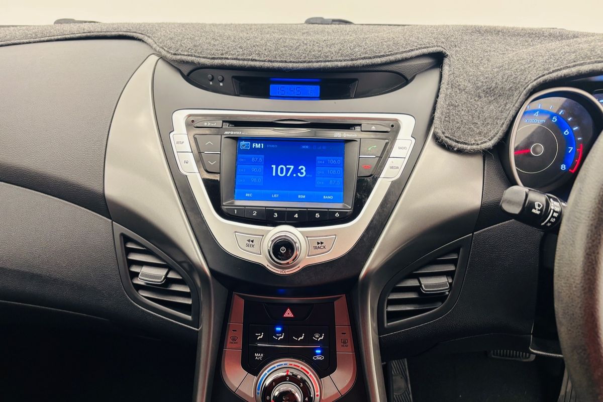 2012 HYUNDAI ELANTRA ACTIVE 6 SP AUTOMATIC 4D SEDAN 4CYL