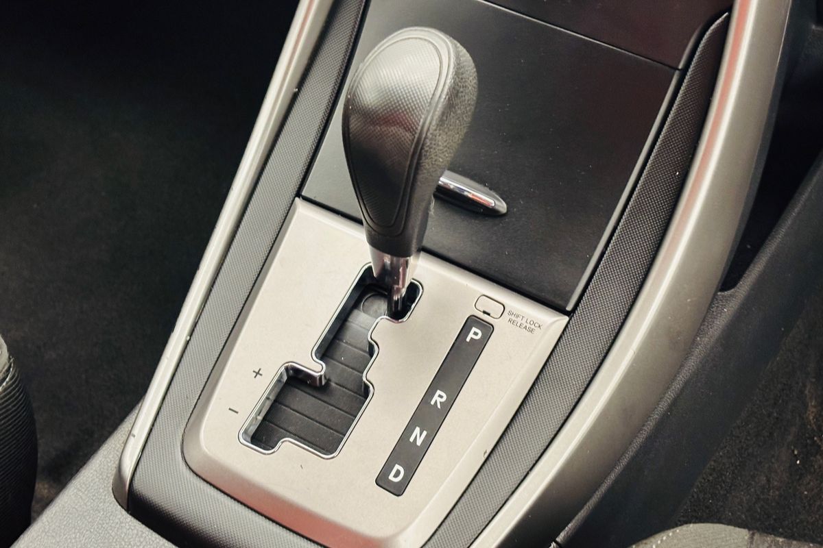 2012 HYUNDAI ELANTRA ACTIVE 6 SP AUTOMATIC 4D SEDAN 4CYL