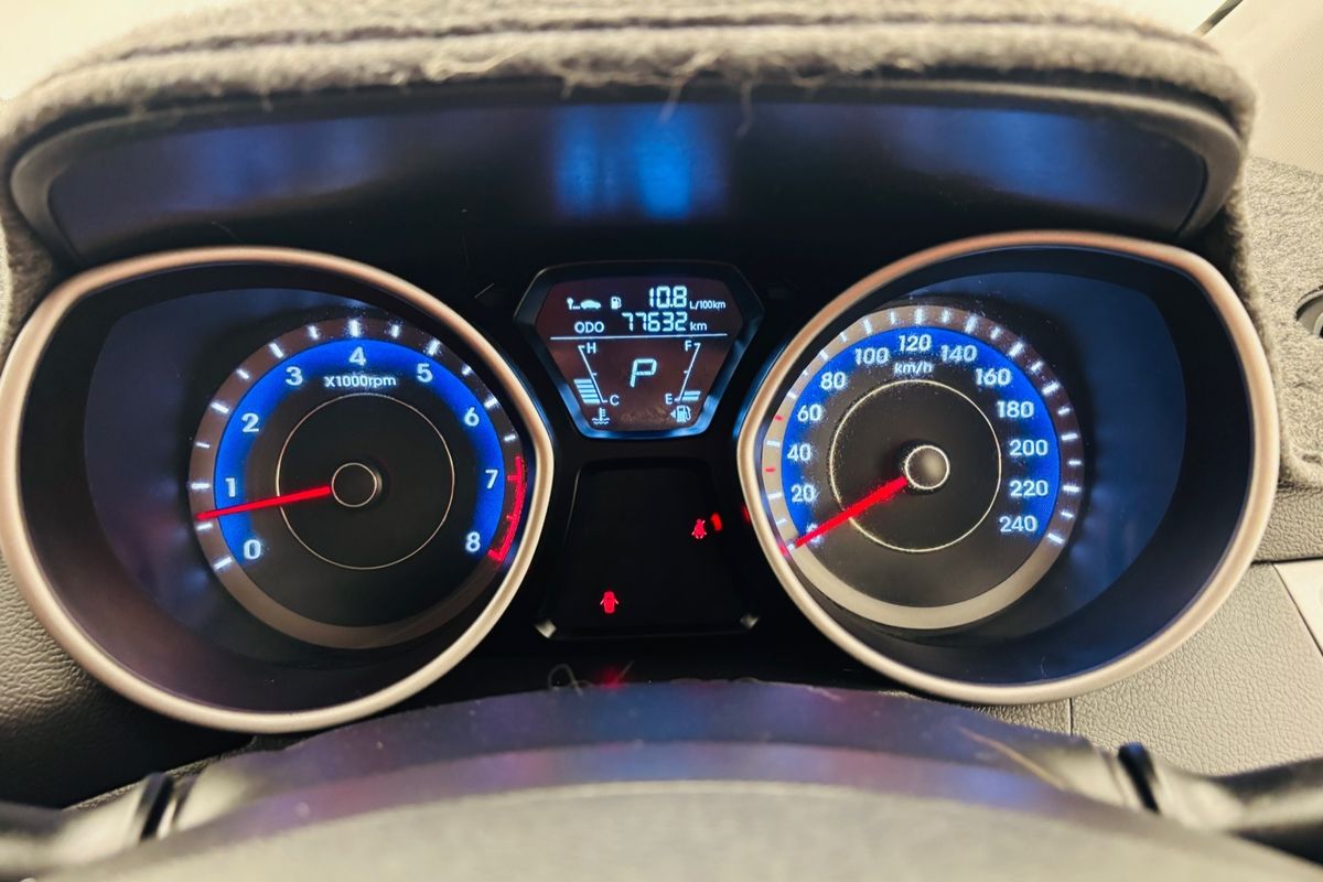 2012 HYUNDAI ELANTRA ACTIVE 6 SP AUTOMATIC 4D SEDAN 4CYL