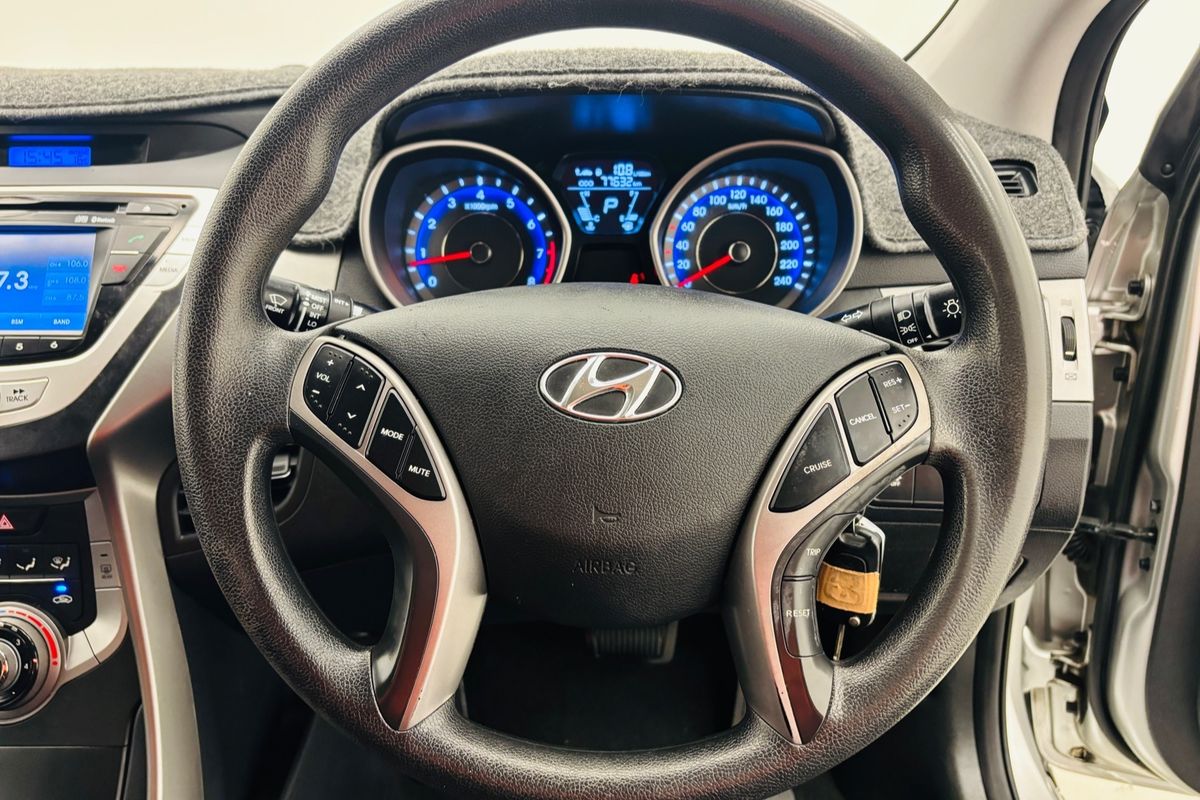 2012 HYUNDAI ELANTRA ACTIVE 6 SP AUTOMATIC 4D SEDAN 4CYL