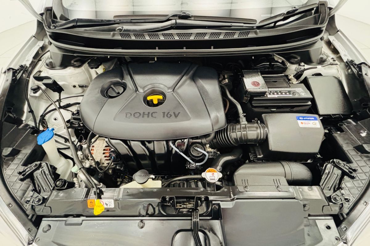 2012 HYUNDAI ELANTRA ACTIVE 6 SP AUTOMATIC 4D SEDAN 4CYL