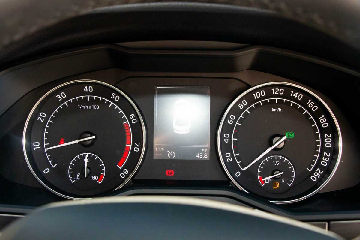 2017 SKODA Superb 162TSI NP