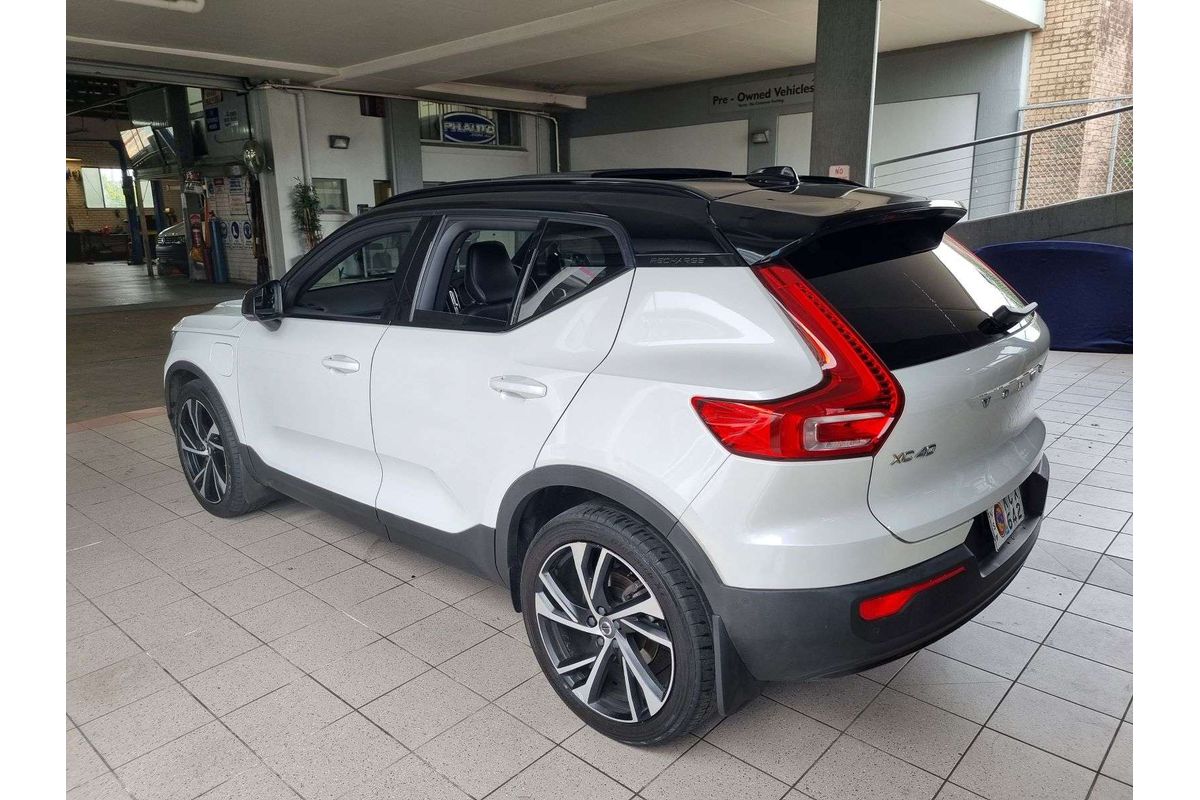 XC40 536 MY21 RECHARGE PHEV (FWD) 1.5L T3 TURBO DIRECT F/INJ 7 SP AUTO DUAL CLUTCH 4D WAGON 