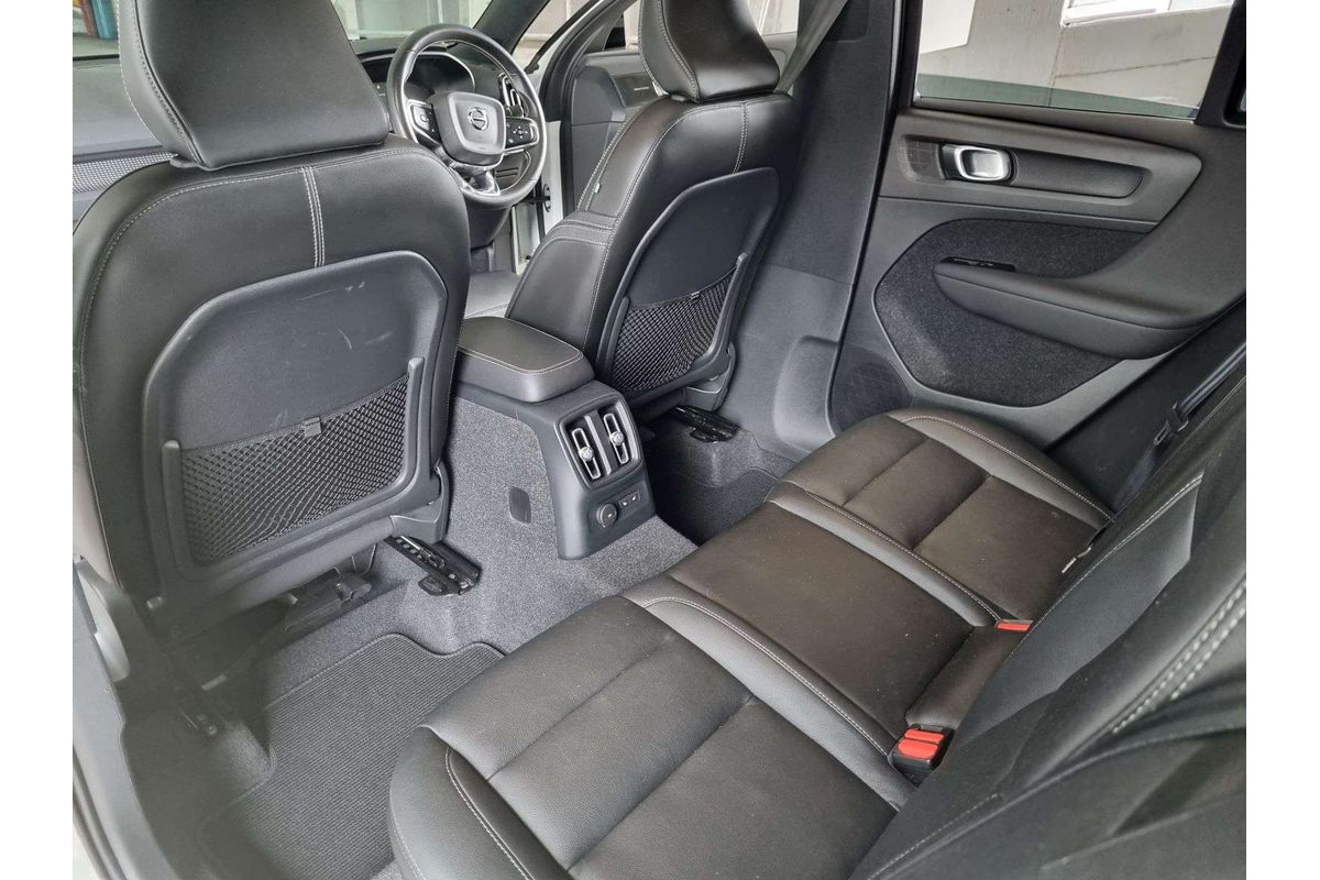 XC40 536 MY21 RECHARGE PHEV (FWD) 1.5L T3 TURBO DIRECT F/INJ 7 SP AUTO DUAL CLUTCH 4D WAGON