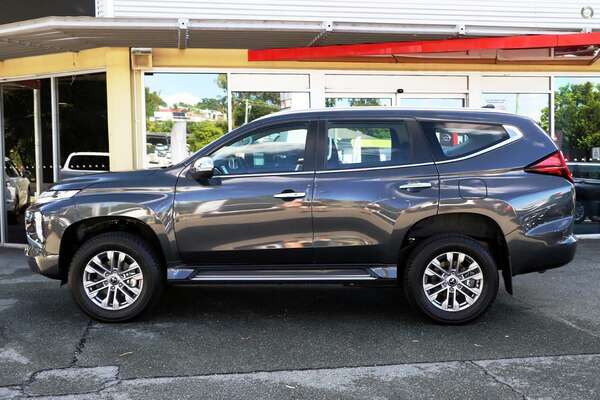 2023 Mitsubishi Pajero Sport GLX QF