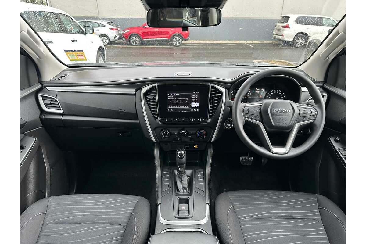 2022 Isuzu MU-X LS-M