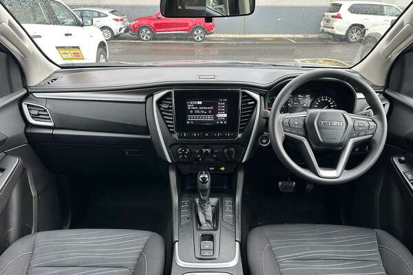 2022 Isuzu MU-X LS-M