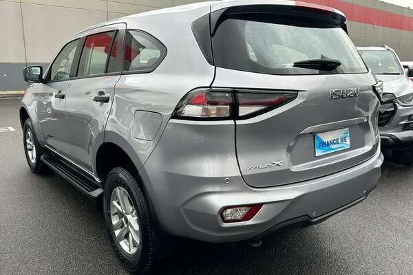 2022 Isuzu MU-X LS-M