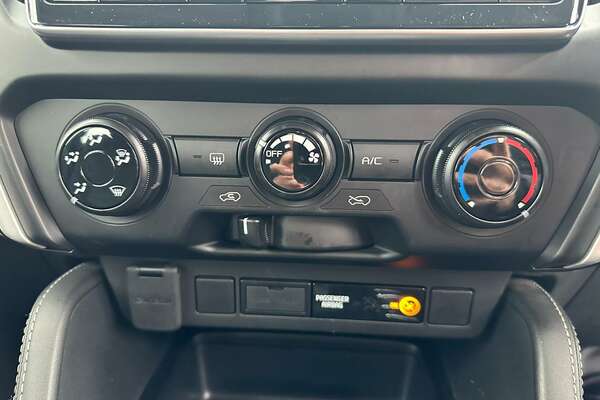 2022 Isuzu MU-X LS-M
