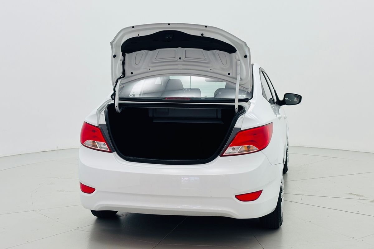 2016 HYUNDAI ACCENT ACTIVE CVT AUTO 6 SPEED 4D SEDAN 4CYL