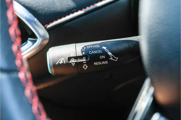 2021 MG HS PHEV Essence SAS23
